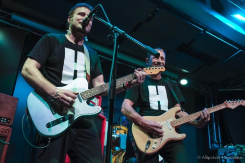 17 (1) (1) (1) (1) (1) (1)